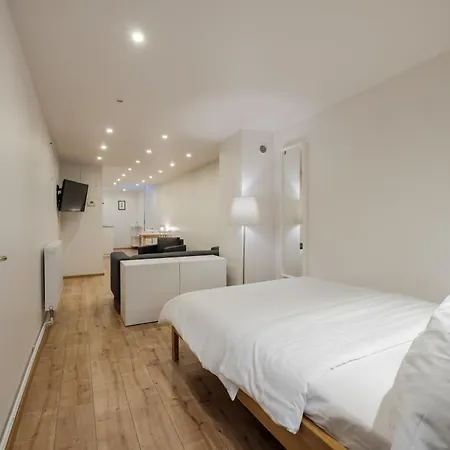 Boutique Charme Kueferstr 4-6